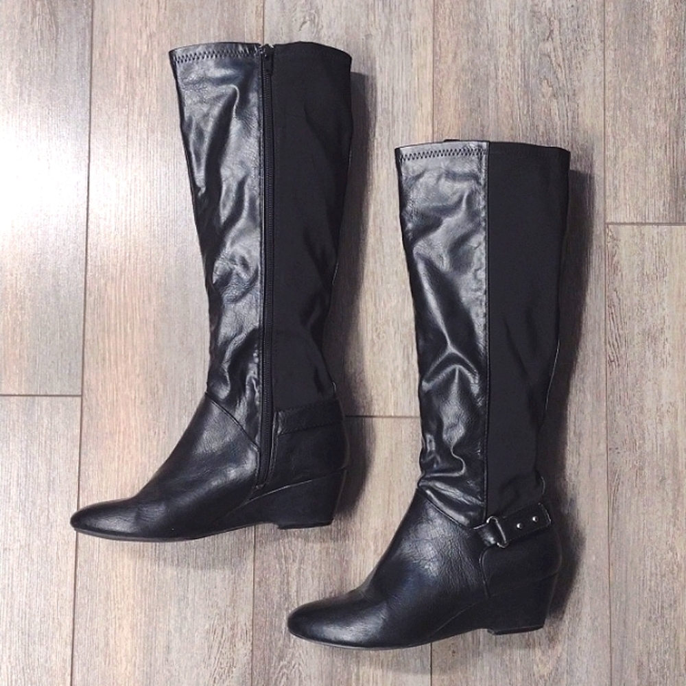Size 7 Stretchy Fashion Knee High Boots with Wedge Heel